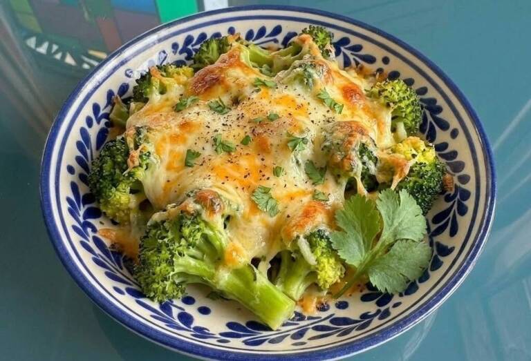 Brócoli al horno con queso