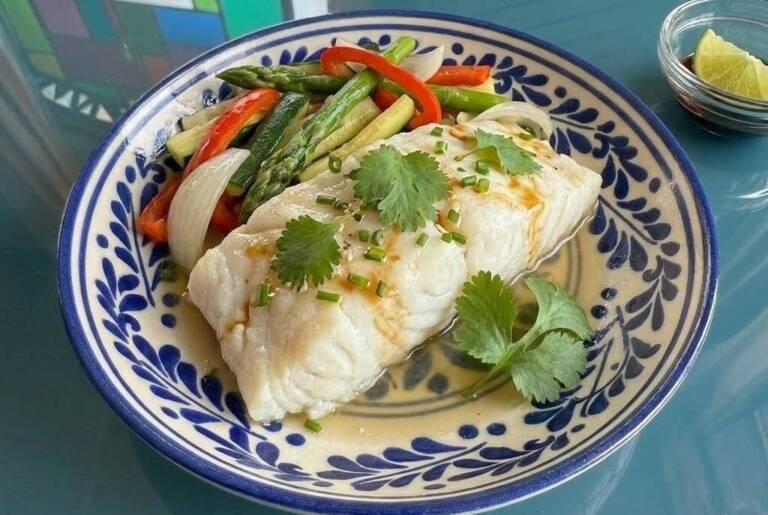Pescado al Vapor con Verduras