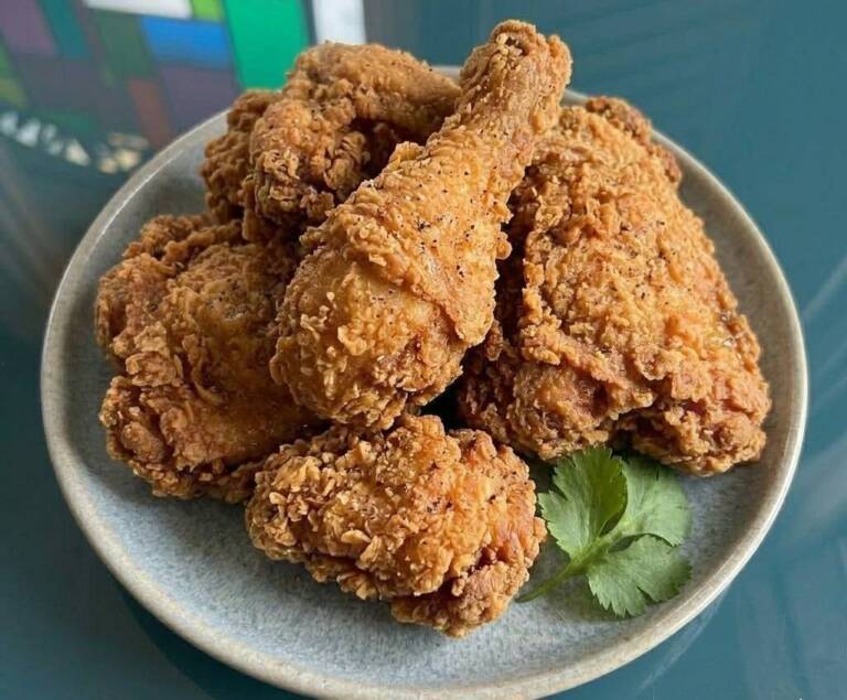 Pollo Frito estilo KFC ultra crujiente y jugoso